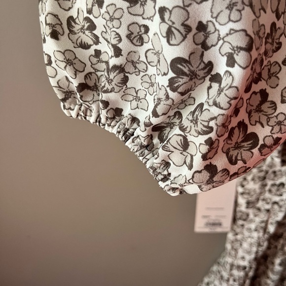 Nine West Peplum Style Top - Picture 5 of 6